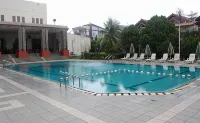Emerald Garden International Hotel - Pools