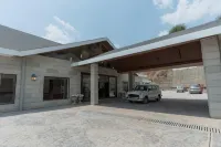 The Belvedere Kasauli - Parking