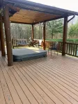 Charming 3-bedroom cabin with AC and WiFi in Neillsville - Alphydda
