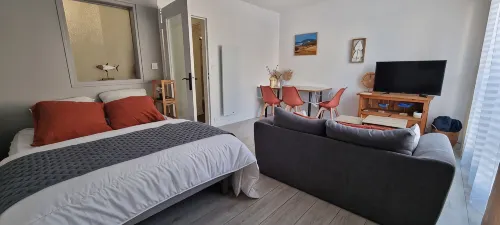 Beautiful renovated apartment in the heart of Concarneau - Private parking - WIFI
