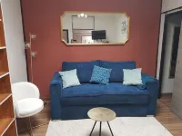 Cosy town house with bicycles available - บังกะโล