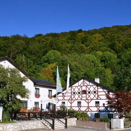 Zum Blauen Hecht Отели в г. Кипфенберг