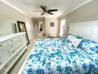 Seahorse Suite Bradenton Hideaway