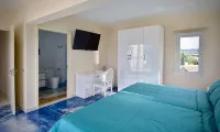 Luxurious Villa Fillipe 2  Beach Front, Sea View: Spacious, Private Pool & AC! - balcony