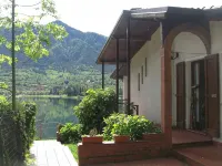 Directly on the lake - balcony