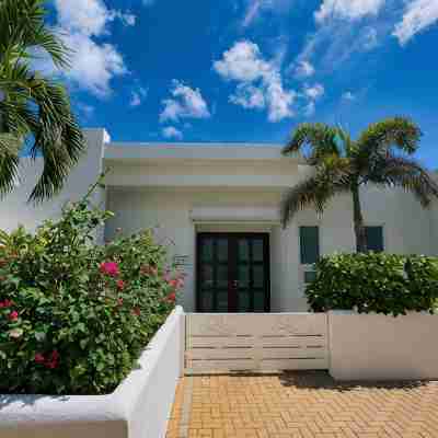 Oceanfront 5-Stars Starfish Villa, Dawn Beach, Private Pool, Secured, Concierge Hotel Exterior