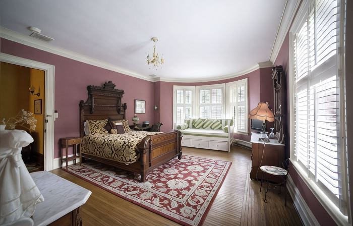 The Peter Herdic Inn