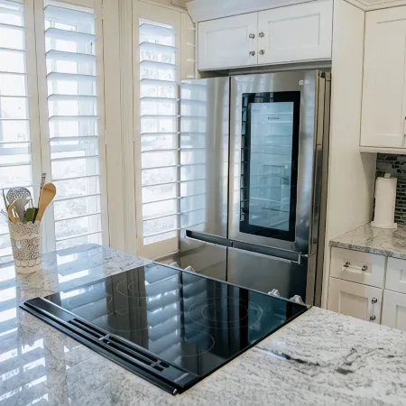 Luxury Studio Everything is Brand New! 5 min to the Beach!