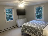 Pool, Large 4+ Bedroom, Lots of Room with Private Yard - 4성급
