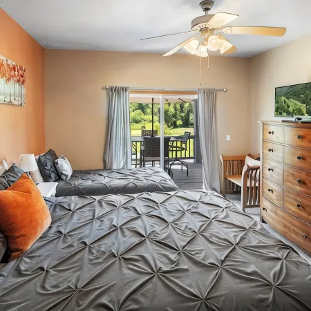 Luxury Condo w/ Resort Golf Course View, Washer & Dryer, Amenities, Easy Access!