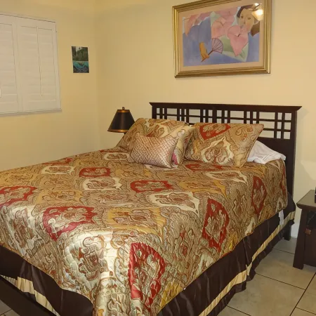 Super Luxury, Direct Oceanfront, 20 yards From Ocean, Whale Watchers Paradise