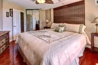Premier Ocean View! King Luxury Bed, A/C, Clean, Cozy, Updated, Wifi, Beach Gear - ブティック