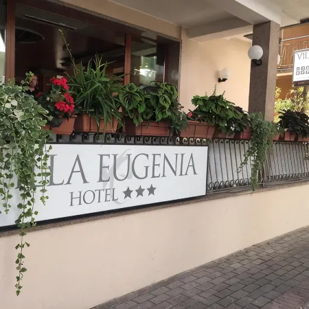 Hotel Villa Eugenia - 3 Stelle Superior Con Private Spa e Piscina