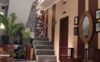 Homestay K 10 Syariah Malang - 2-Star