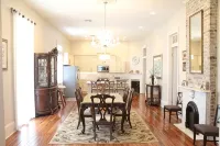 NEAR FRENCH QUARTER, 4 or 8  King beds, Sleeps 8 - 16 - safest area - 4-Star
