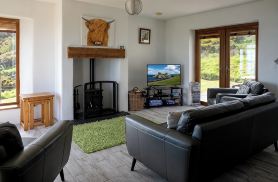 Makem's Self Catering Cottage