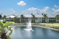 Steps to Pool & Pickleball • Naples Resort 2Br Near Golf & Beaches - 4-Star
