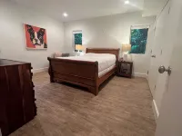 Bayfront 5 bedrooms family home. Panoramic sea view from all rooms - 5-Star