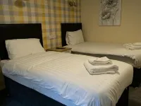 ذا أستون إن Hotels near محطة ويتون