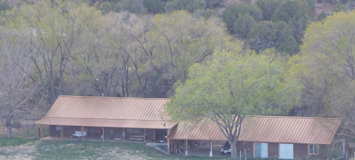 SCENIC CABIN 35Ac Peace&Quiet Creek Pets Hiking 35min-MesaVerde, 5min-SandCanyon Hotels in Montezuma County
