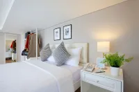 White Tree Residence - Balkoner