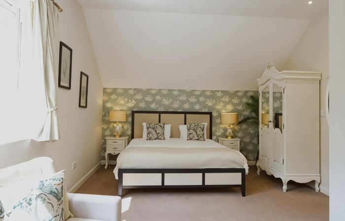 Fox & Hounds Country Hotel
