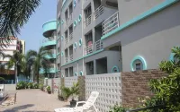 Lomsabai Apartments - Ostelli