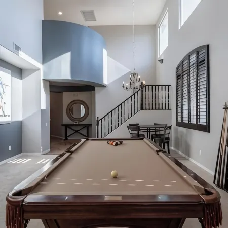 Elegant desert getaway. 4 bedroom 2.5 bath. Sleeps 8. Heated pool. Outdoor BBQ.