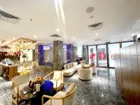 Hotel WAH FU Hotels near District 5