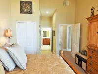 Direct Ocean Front Penthouse, Vacation In The Lap Of Luxury ! - Beach