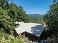 Carson's Run on Cedar Mountain--Cozy retreat with spectacular mountain views. - vue sur la montagne