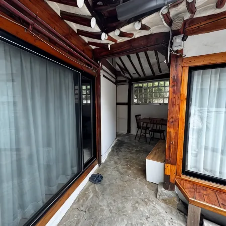 HausDa SuChon Private Yard Hanok 2BR 3BED SofaBed 8Table 5Guest