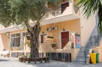 Wilde Rose Hotel - Wifi