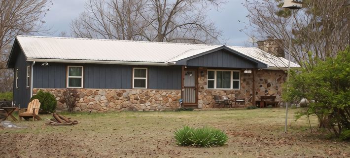 Charming 3-bedroom house with WiFi, AC in delightful Yellville Hotels in Marion County