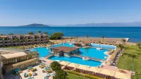 Seafos Luxury Resort & Spa - Limited Edition by Leonardo Hotels - Pools
