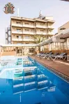 Hotel Victoria - Pools