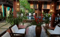 The Village House - Mountain view