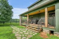 Orchard Park cottage - 5-Star