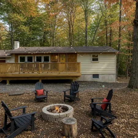 Check Out Our Reviews! Golf Cart, Kayaks & Pools. Dogs Welcome!