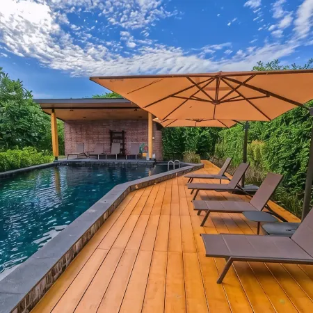 La Levée Resort