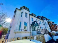 Tower House Hotel - 2-Star