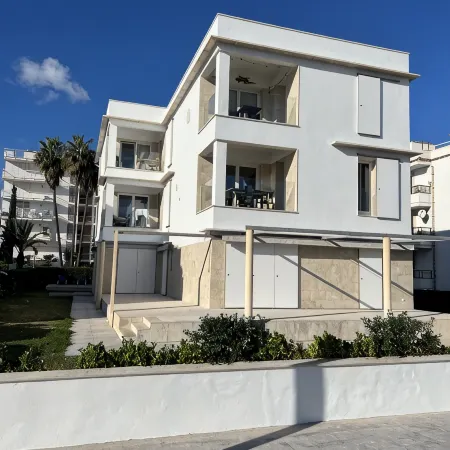 Puerto De Pollensa: Luxury Apartment on the beach