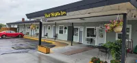 Best Nights Inn - Sparta - Parking