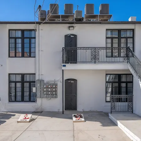 Historic Roosevelt Row Apt Near Dining &