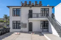 Historic Roosevelt Row Apt Near Dining & - 2성급