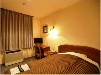 Famy Inn Makuhari - 3-Star