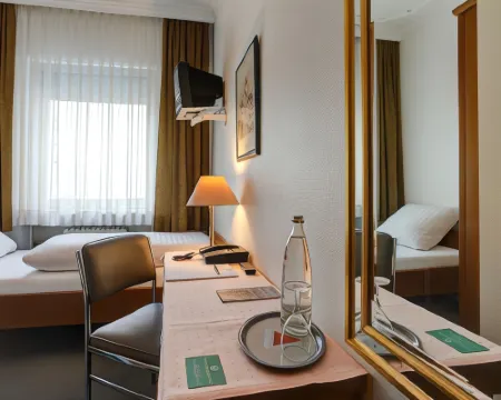 セントロ ホテル アルデ ケルン, トレードマーク コレクション バイ ウィンダム ケルンのホテル