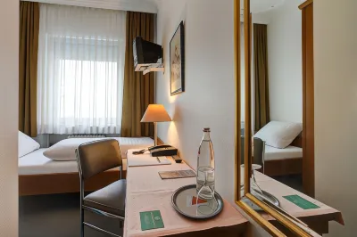 Centro Hotel Arde Koln, Trademark Collection by Wyndham Hoteles en Zona céntrica de Colonia