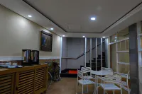 Wisma Lovebird Hotels in Mojotengah