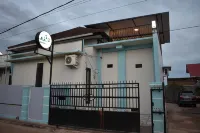 Panda Guest House Merauke Hotels near Toko Emas Utama Parako